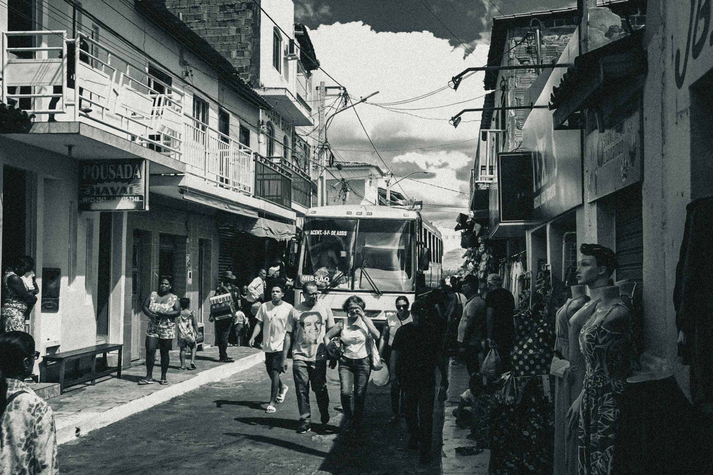 Comunidade reunida em momento de celebração